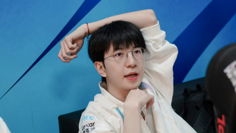 胖借墙体位
