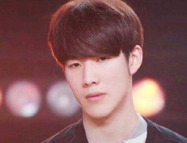 乌克兰一DOTA2玩家游戏过程中被强制征兵，无奈下机出门